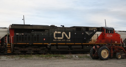 CN 2334