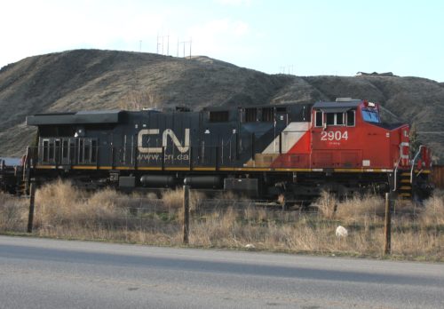 CN 2904