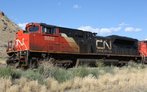 CN 8882